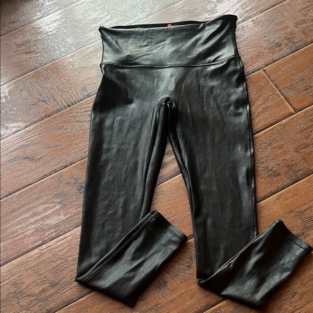 SPANX Black High-Waisted Leggings - Picture 2 of 6